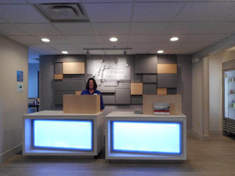 Holiday Inn Express Fairfield By Ihg Zewnętrze zdjęcie